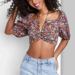 NWT Wild Fable Balloon Short Sleeve Cropped Top Halter Floral Size XS